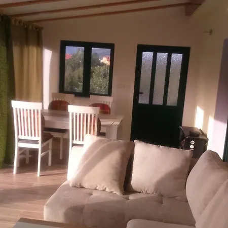 House Marko Holiday home *